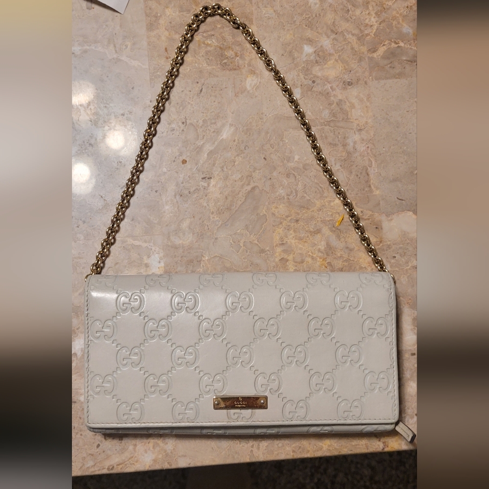 Gucci Cream Leather Clutch Wallet with Gold Chain - Picture 15 of 16